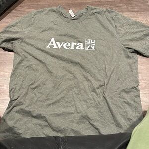 Avera shirt